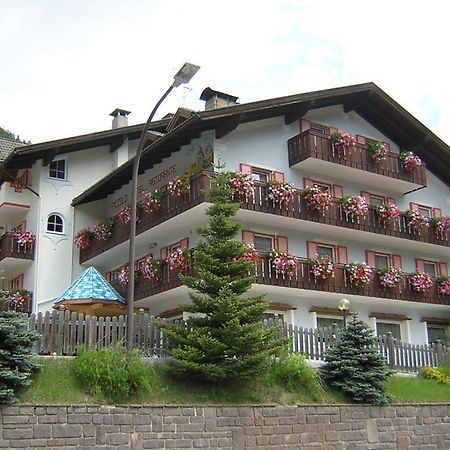 Piccolo Hotel Canazei Dış mekan fotoğraf
